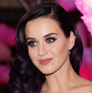 קייטי פרי | מדיטציה טרנסנדנטלית